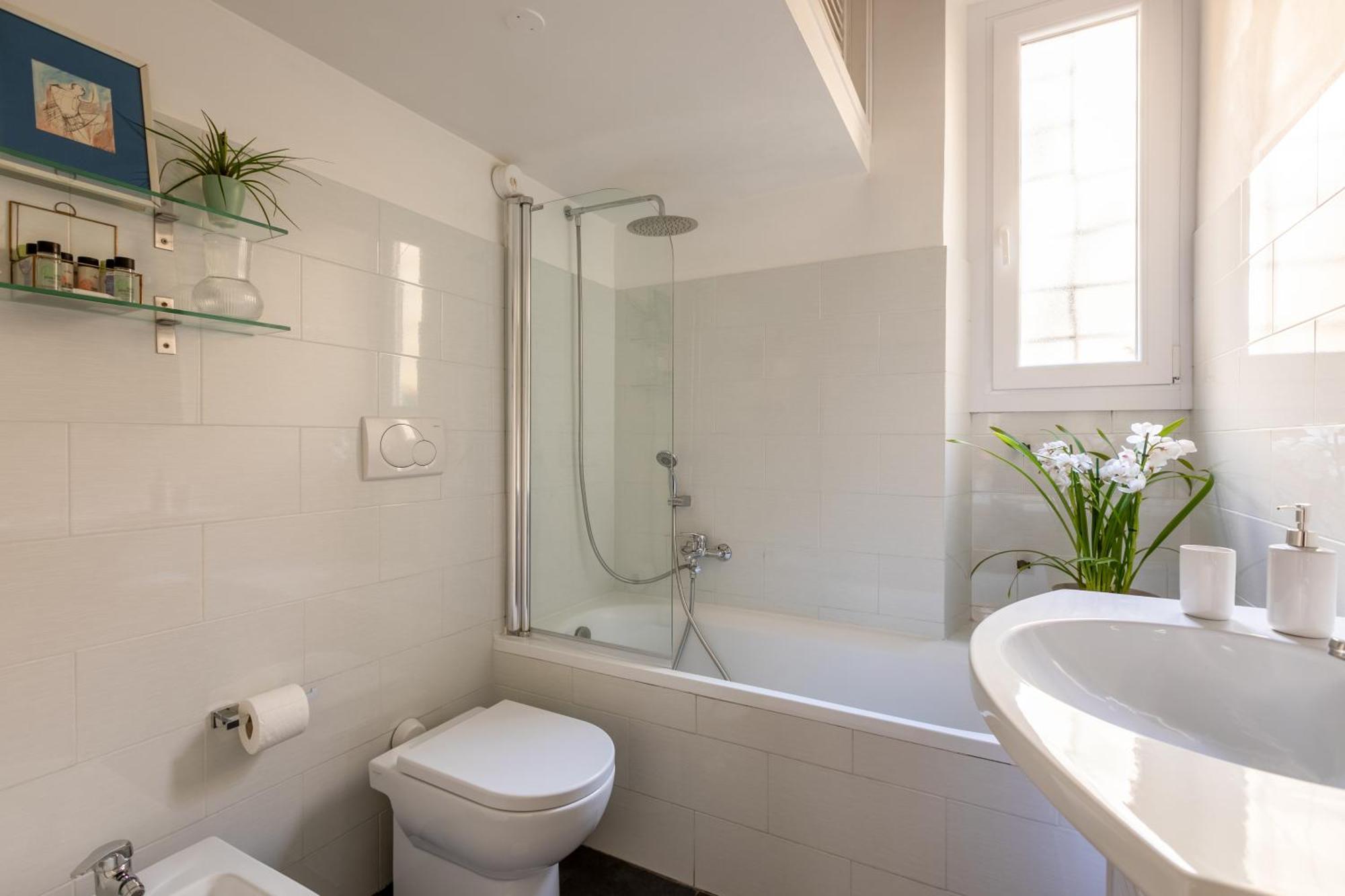 Quiet Trevi Fountain Apartment With Patio And Backyard Roma Esterno foto